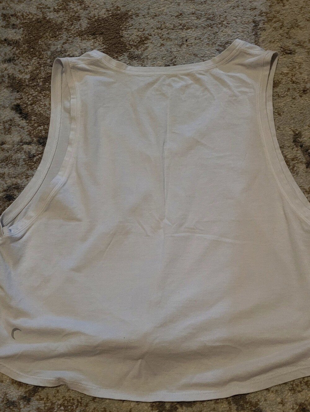 ZYIA Lavender Tie-Front V-Neck Crop Tank - Picture 3 of 3